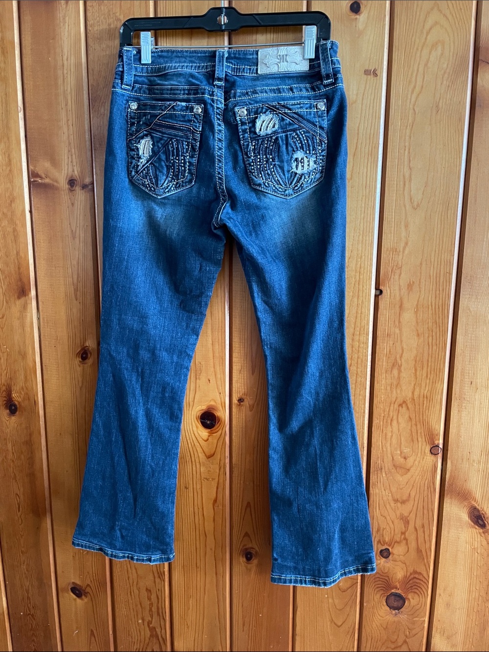 Miss Me Ladies Dark Blue Bootcut Jeans with Fading Angel wing pockets size 29